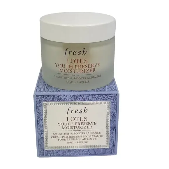 Fresh Lotus Youth Preserve Line & Texture Smoothing Day Cream - Picture 7 of 8